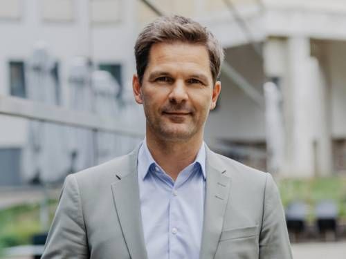 Steffen Krach, Regional President of Hanover Region